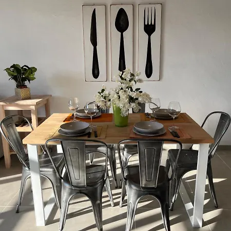 La Bouganville Apartment *