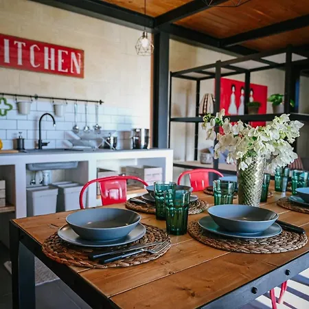 La Bouganville Apartment *