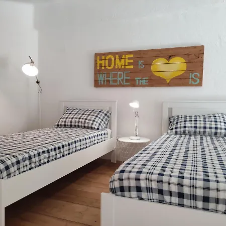 Apartment La Bouganville