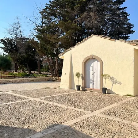 La Bouganville Apartment Avola