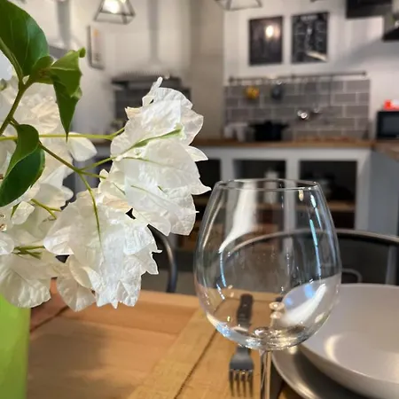 아파트 La Bouganville 아볼라