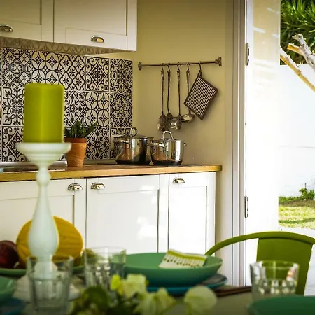 아파트 La Bouganville 아볼라